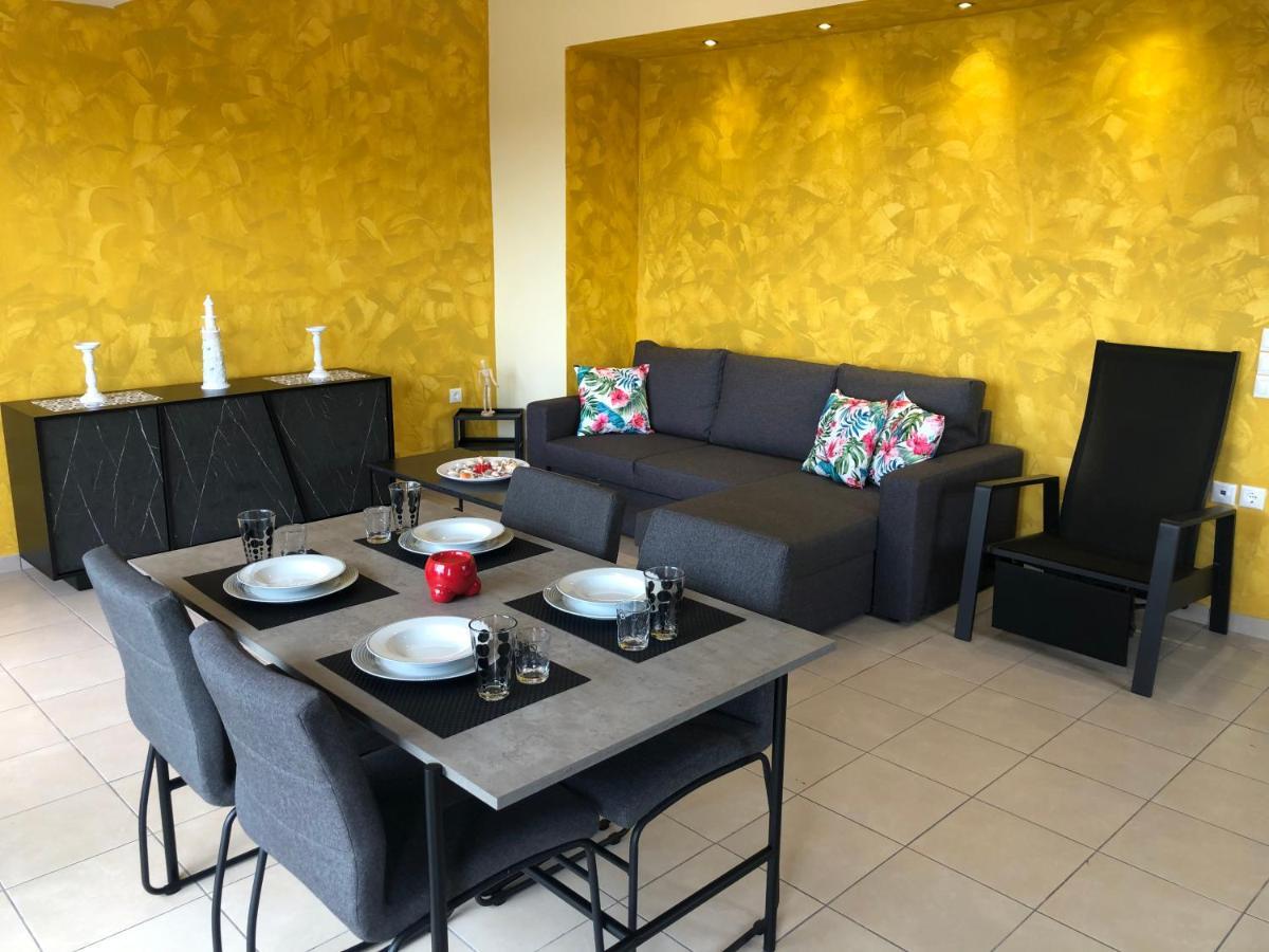 Kakovatos - Luxury Sea View Apartment “Theodora” 54M2. מראה חיצוני תמונה
