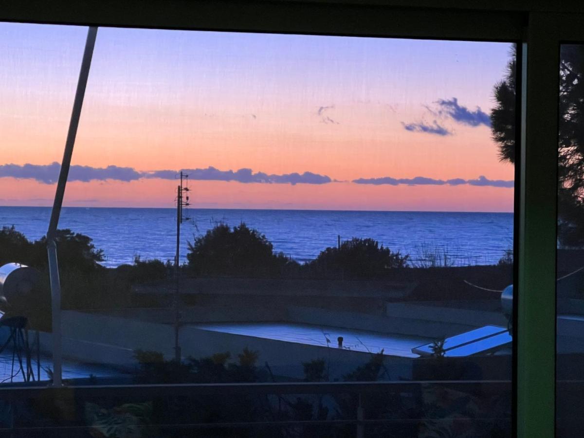 Kakovatos - Luxury Sea View Apartment “Theodora” 54M2. מראה חיצוני תמונה